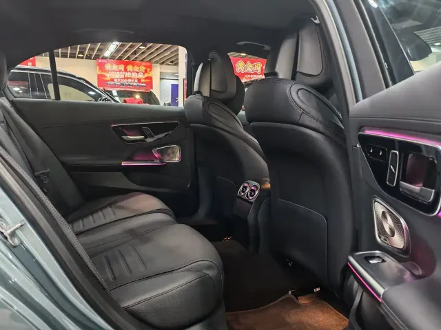 Mercedes-Benz C-Class — Фото автомобиля 11