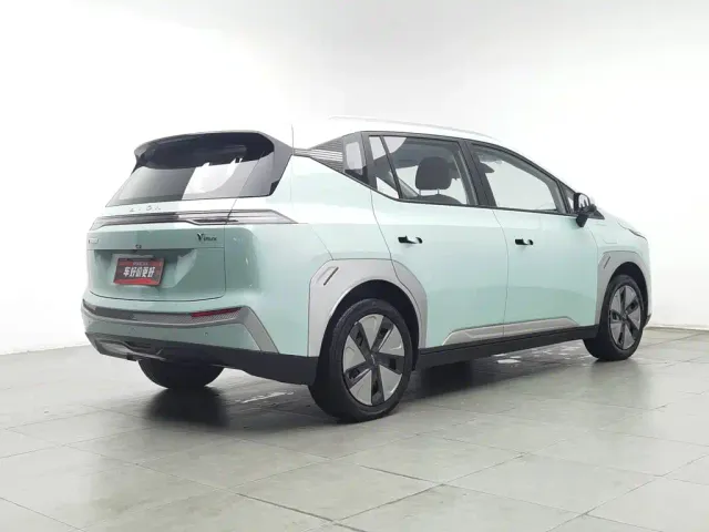 GAC Aion Y — Фото автомобиля 2