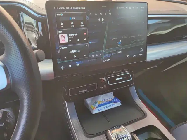 GAC Trumpchi GS8 — Фото автомобиля 13