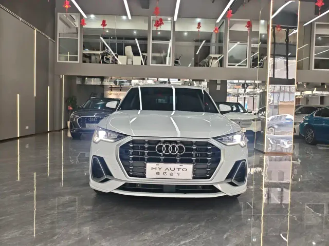 Audi Q3 — Фото автомобиля 2