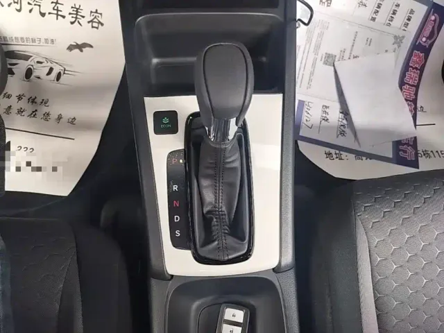 Honda Fit — Фото автомобиля 13