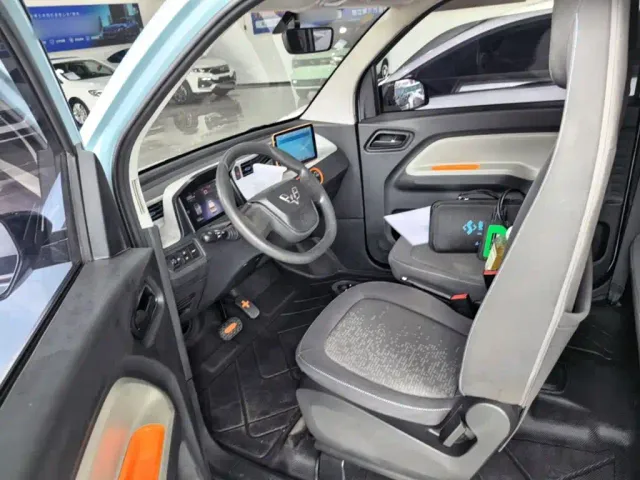 Wuling Hongguang Mini EV — Фото автомобиля 14