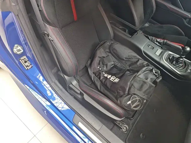 Subaru BRZ — Фото автомобиля 24