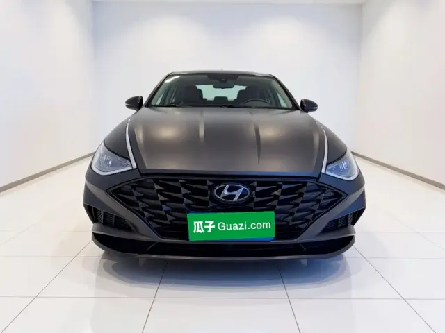 Hyundai Sonata — Фото автомобиля 2