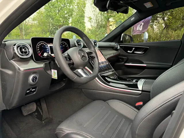 Mercedes-Benz C-Class — Фото автомобиля 4