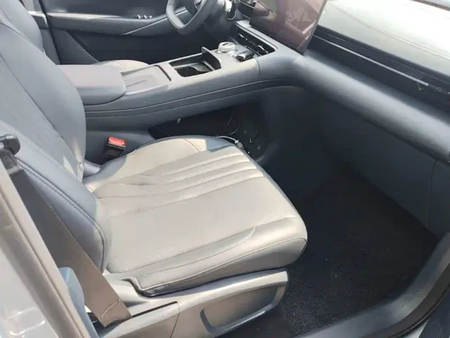 Geely Galaxy E5 — Фото автомобиля 24