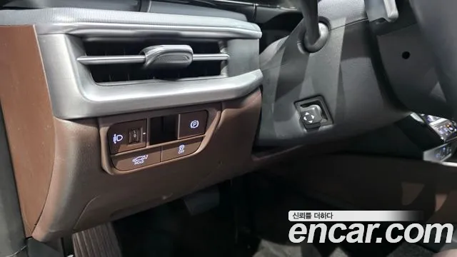 Hyundai Grandeur GN7 — Фото автомобиля 12