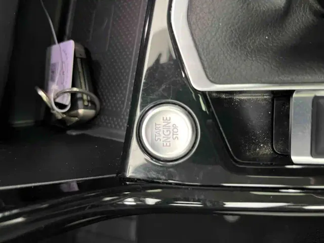 Volkswagen Tayron GTE Plug-in Hybrid — Фото автомобиля 10