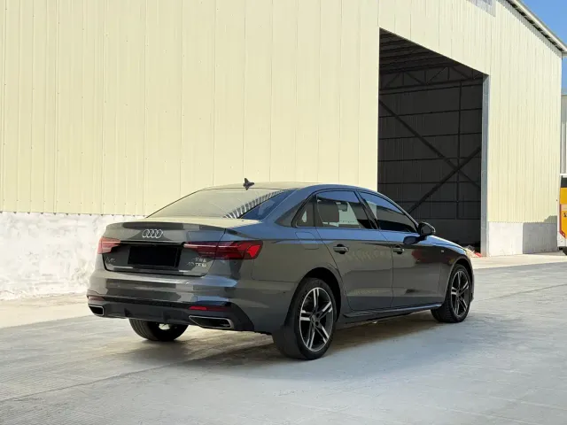 Audi A4L — Фото автомобиля 6