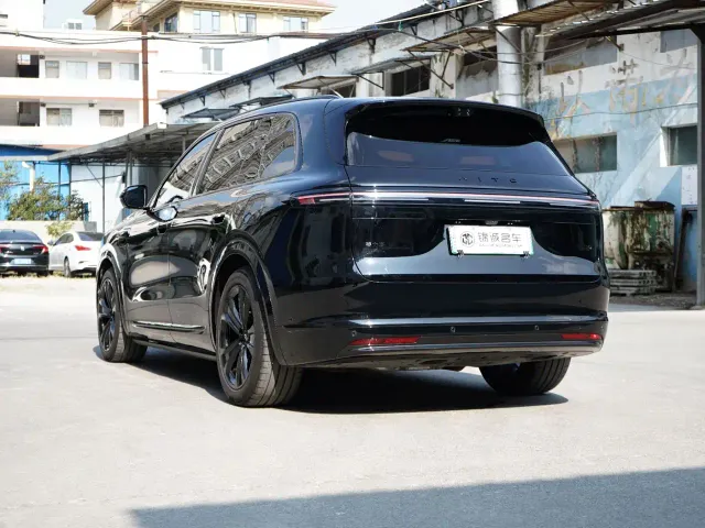 Aito M7 — Фото автомобиля 15