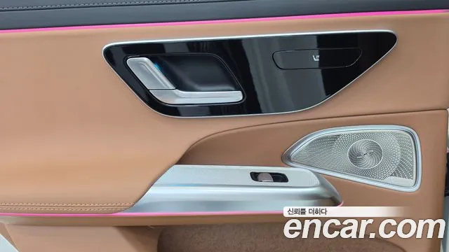 Mercedes-Benz E-Class — Фото автомобиля 15