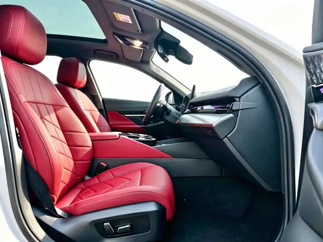 BMW 5 Series — Фото автомобиля 10