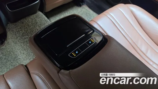 Genesis G80 RG3 — Фото автомобиля 27