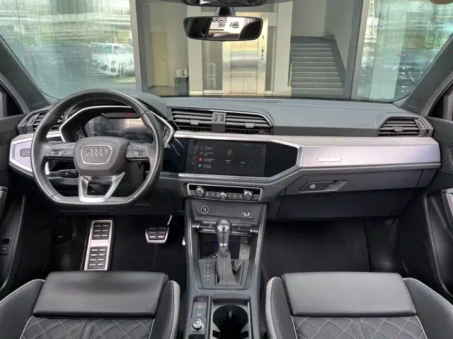 Audi Q3 — Фото автомобиля 6