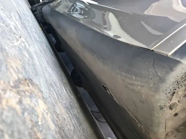 Tesla Model Y L — Фото автомобиля 20