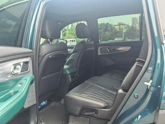 GAC Trumpchi GS8 — Фото автомобиля 7