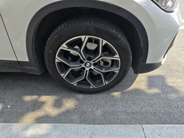 BMW X1 — Фото автомобиля 24