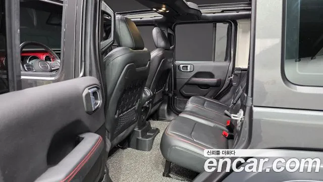 Jeep Wrangler Wrangler (JL) — Фото автомобиля 12