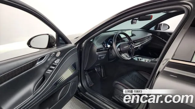 Genesis G80 RG3 — Фото автомобиля 10