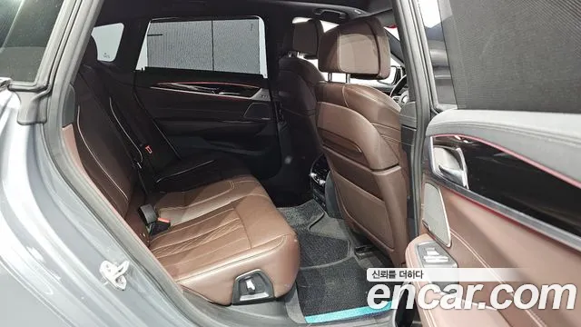 BMW Gran Turismo — Фото автомобиля 12