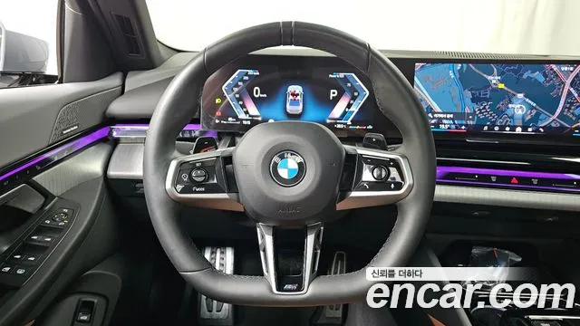 BMW 5-Series 5 серия (G60) 530i xDrive M Sport — Фото автомобиля 12