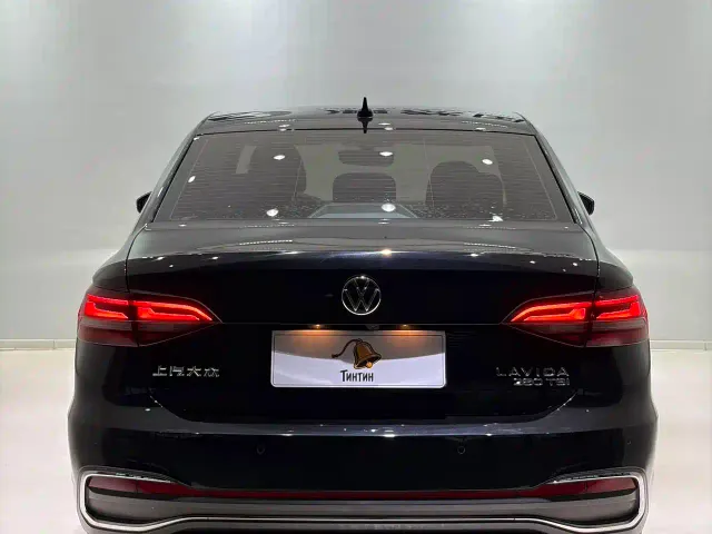 Volkswagen Lavida — Фото автомобиля 5