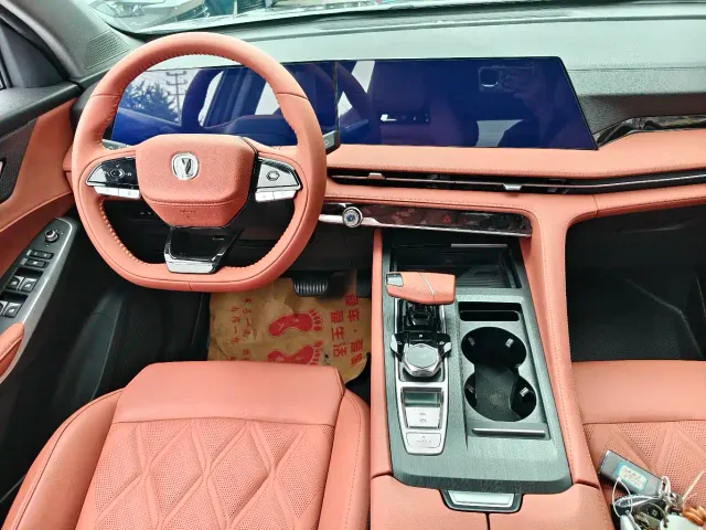 Changan CS75 Plus — Фото автомобиля 4