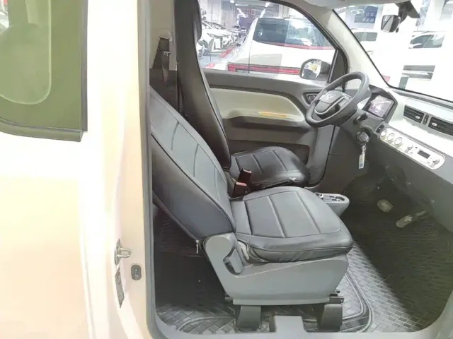 Wuling Hongguang Mini EV — Фото автомобиля 24