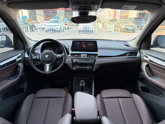 BMW X1 — Фото автомобиля 6