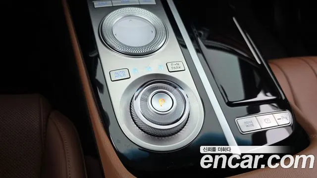 Genesis G80 RG3 — Фото автомобиля 9