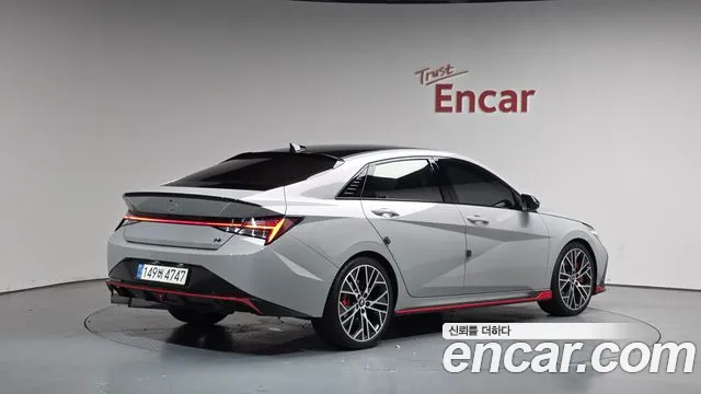 Hyundai AVANTE — Фото автомобиля 2