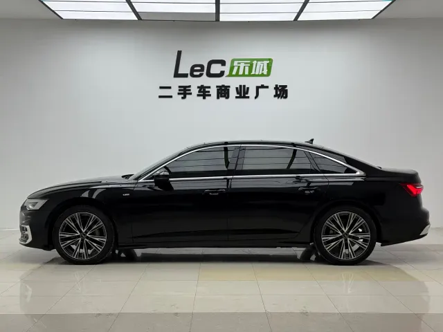 Audi A6L — Фото автомобиля 5
