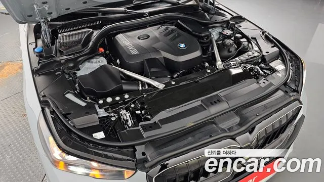 BMW 5-Series — Фото автомобиля 5