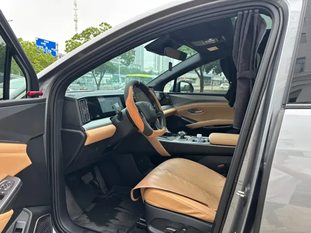 BYD Song L DM-i — Фото автомобиля 8