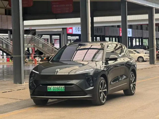 Фотография автомобиля — Nio ES8