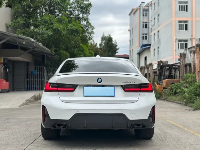 BMW 3 Series — Фото автомобиля 5