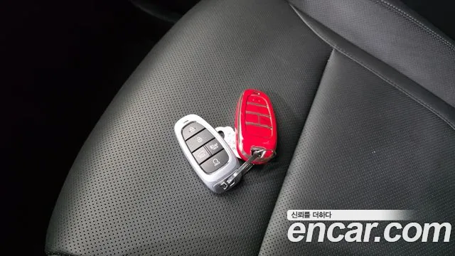 Hyundai Tucson Tucson (NX4) Бензин 1.6 турбо 2WD — Фото автомобиля 30