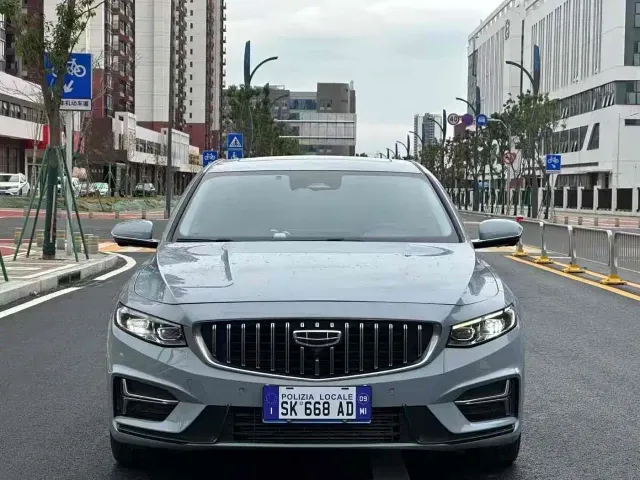 Geely Xingrui — Фото автомобиля 2