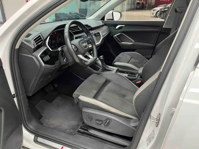 Audi Q3 — Фото автомобиля 14