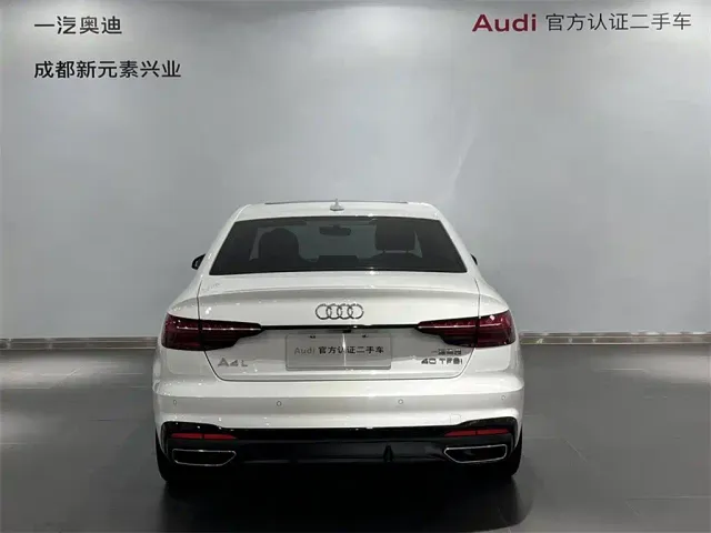 Audi A4L — Фото автомобиля 5