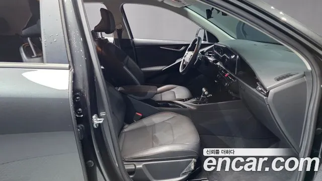 Kia Niro The All New Niro Trendy — Фото автомобиля 11