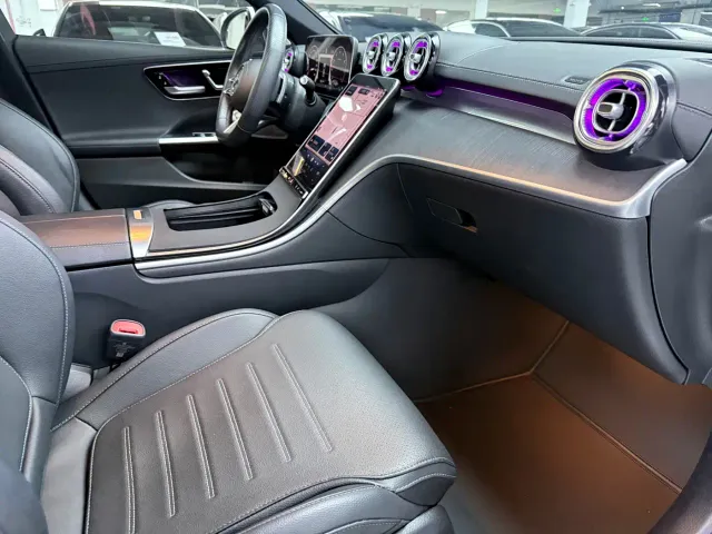 Mercedes-Benz C-Class — Фото автомобиля 19