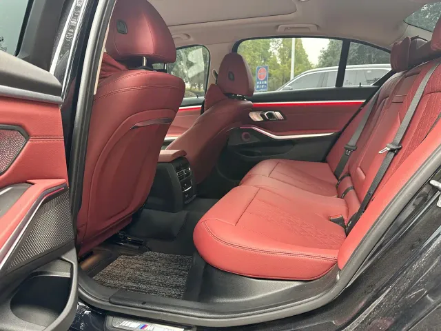BMW 3 Series — Фото автомобиля 7