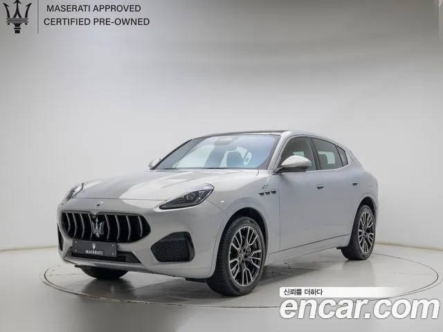 Фотография автомобиля — Maserati Grecale