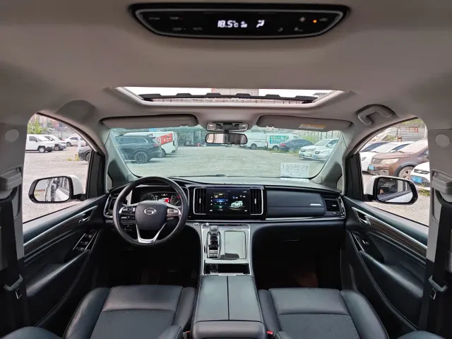 GAC Trumpchi M8 — Фото автомобиля 10