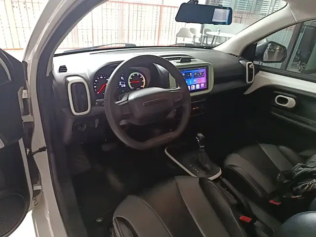 Roewe Clever — Фото автомобиля 9