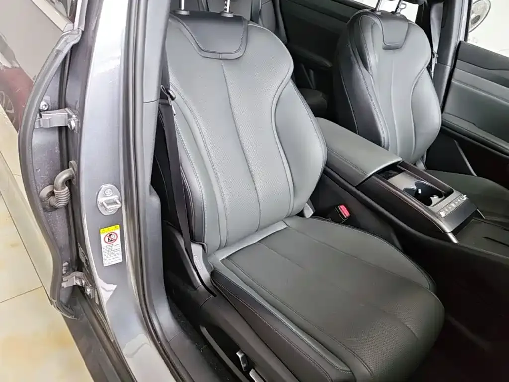 BYD Qin L 2025 EV 545KM Superior — Фото автомобиля 24