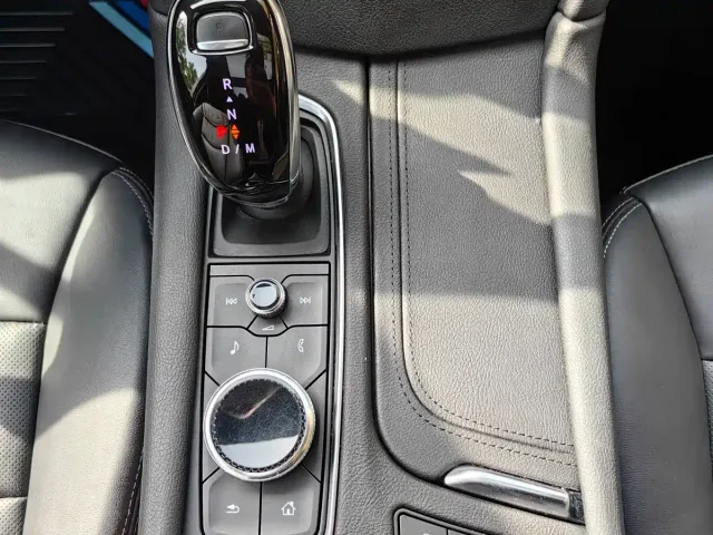 Cadillac XT6 — Фото автомобиля 14