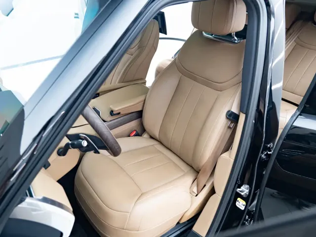 Land Rover Range Rover — Фото автомобиля 8