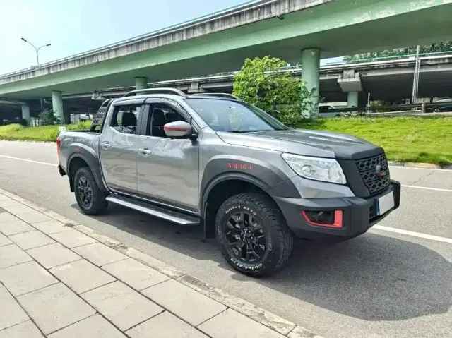 Nissan Navara — Фото автомобиля 3